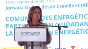 Teresa Ribera hablando en ‘Comunidades energéticas: participación ciudadana en la transición energética’